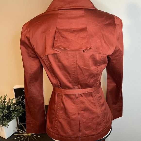 Jacket - Picture 2 of 3